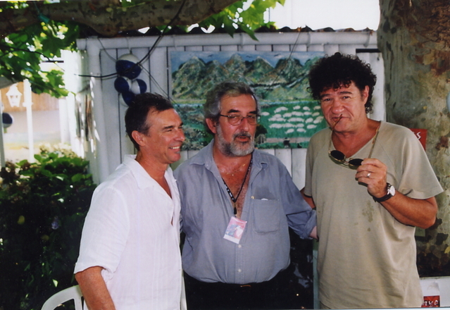 Août 2003, Capbreton, entre Zachary Richard et Robert Charlebois Août 2003, Capbreton, entre Zachary Richard et Robert Charlebois