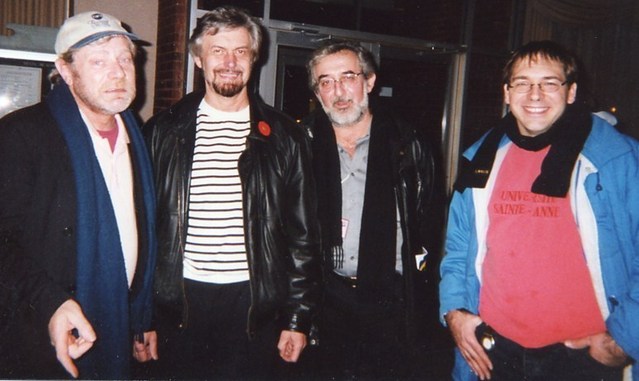 Moncton, FrancoFête 2000 : avec Patrick Verbeke et Gerry Boudreau - deux pilliers des premières Nuits Acadiennes à Paris -  et Patrice Boulliane, du groupe Blou